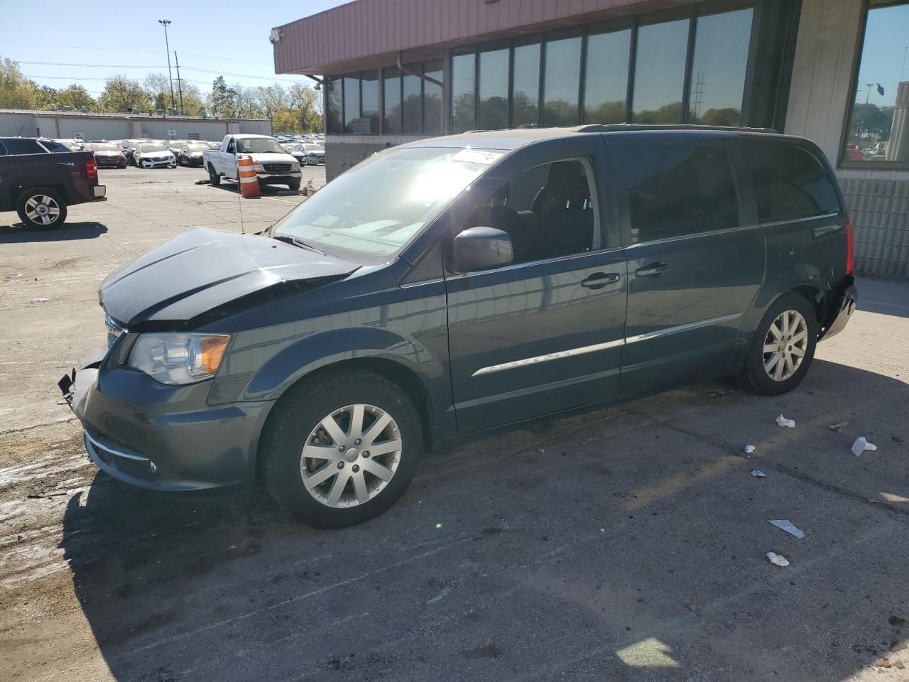 CHRYSLER TOWN & COUNTRY TOURING