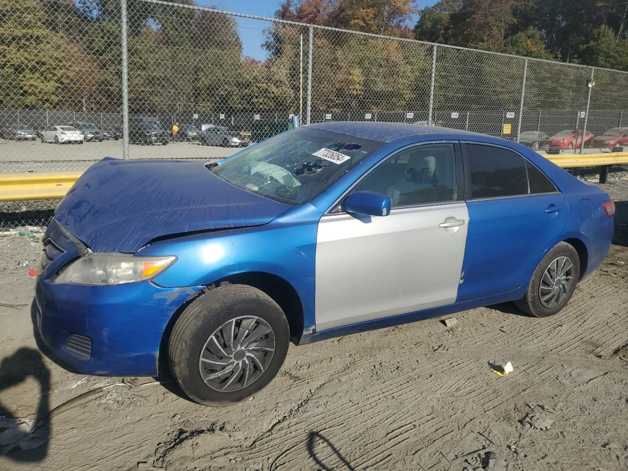 TOYOTA CAMRY BASE