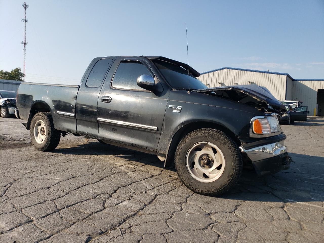 Lot #2972378503 1998 FORD F150