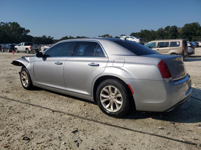 VIN 2C3CCAAG3FH772622 2015 Chrysler 300, Limited no.2