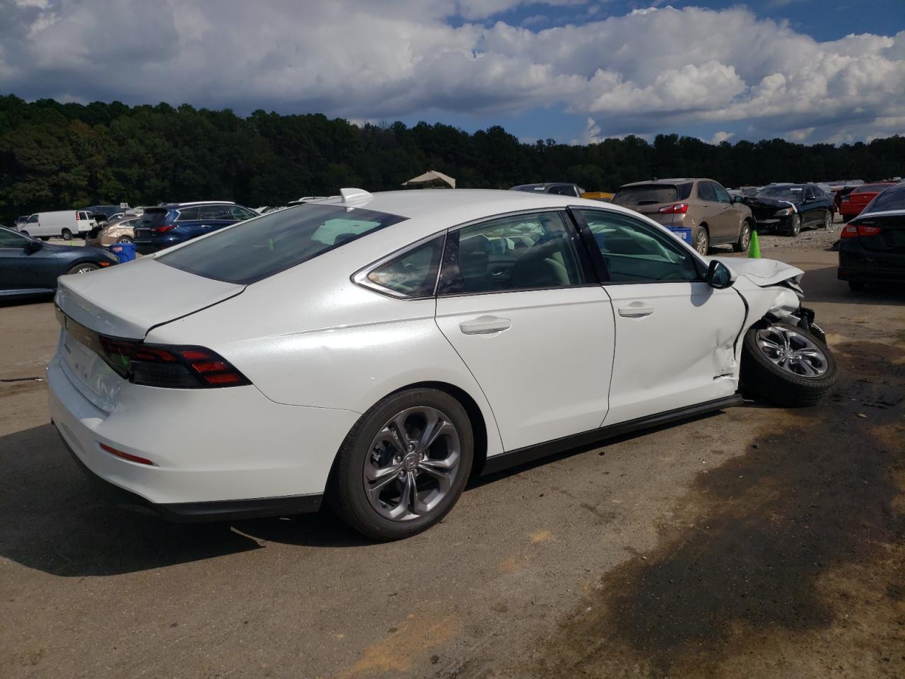 Lot #2928606815 2024 HONDA ACCORD EX