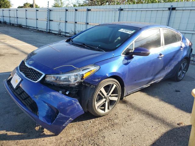 VIN 3KPFL4A88JE194055 2018 KIA Forte, EX no.1