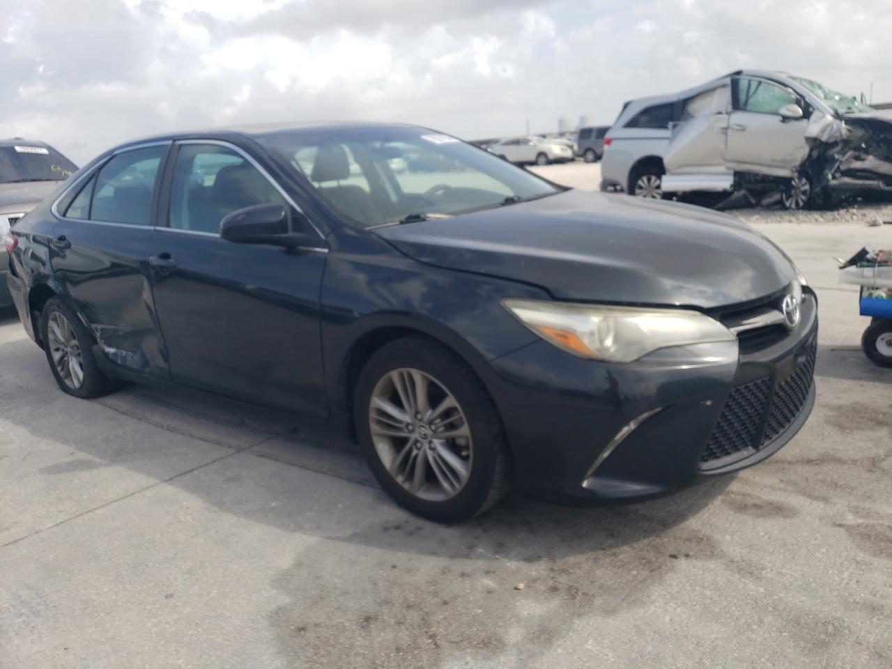 Lot #2979381705 2015 TOYOTA CAMRY LE