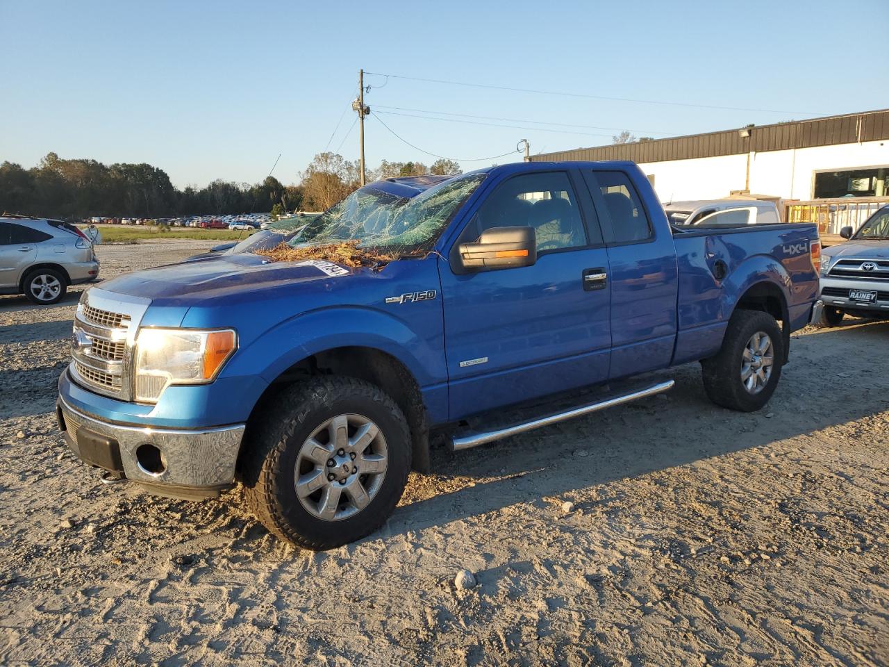 FORD F-150 SUPER CAB