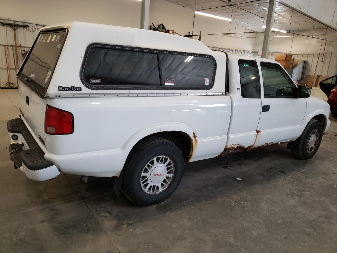 Lot #2976366018 2001 GMC SONOMA