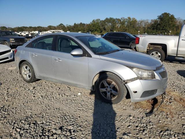 VIN 1G1PC5SB6E7427417 2014 Chevrolet Cruze, LT no.4