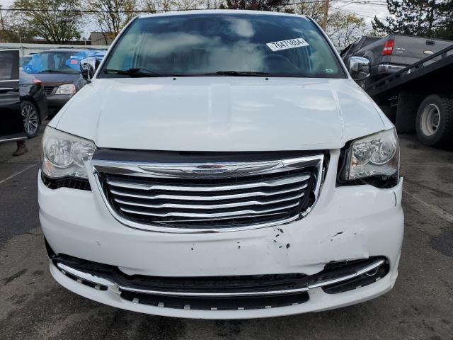 VIN 2C4RC1CG8FR547142 2015 Chrysler Town and Countr... no.5