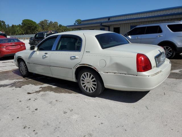 LINCOLN TOWN CAR S 2005 white  gas 1LNHM81WX5Y638835 photo #3