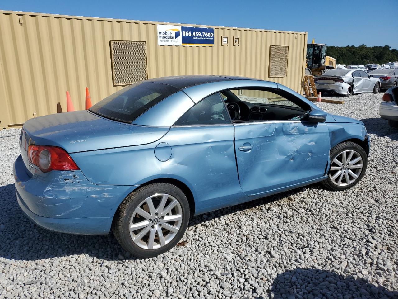 Lot #2945610103 2009 VOLKSWAGEN EOS TURBO