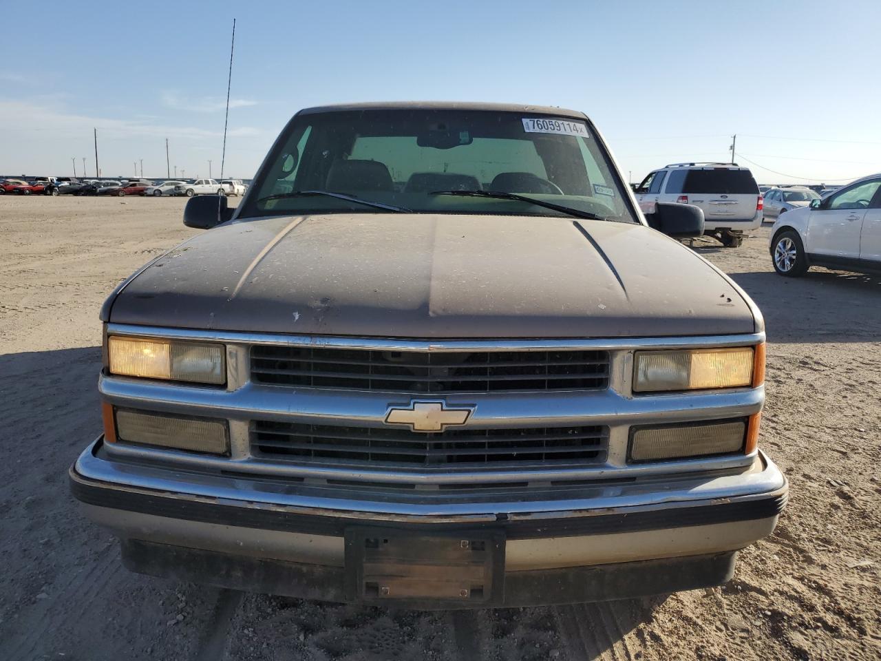 Lot #2986772282 1997 CHEVROLET GMT-400 C1