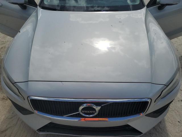 VIN 7JR102FK2KG000862 2019 Volvo S60, T5 Momentum no.11