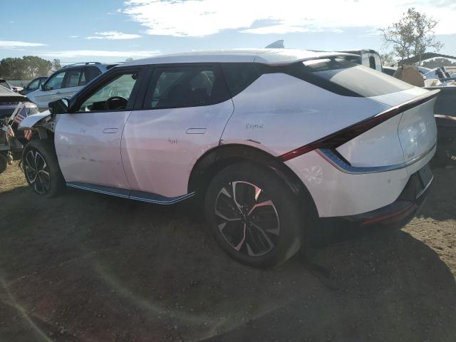 2022 KIA EV6 LIGHT - KNDC34LA4N5037076