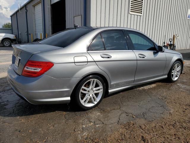 VIN WDDGF4HB8DA789966 2013 Mercedes-Benz C-Class, 250 no.3