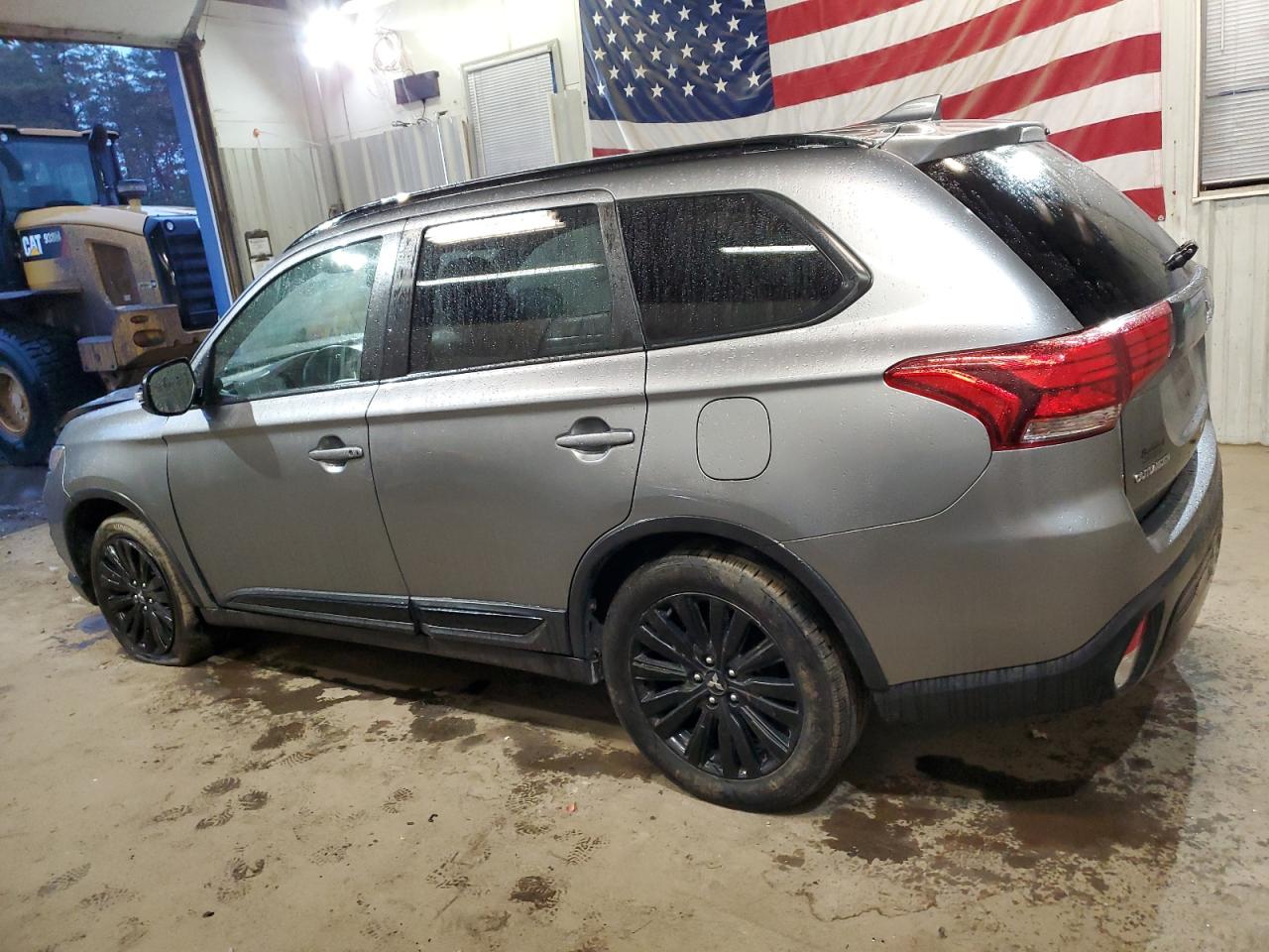 Lot #3020678963 2020 MITSUBISHI OUTLANDER