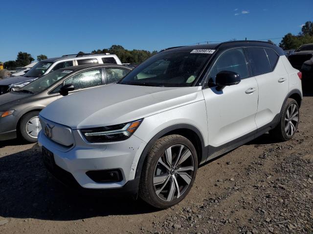 2022 VOLVO XC40 P8 RE #2940539467