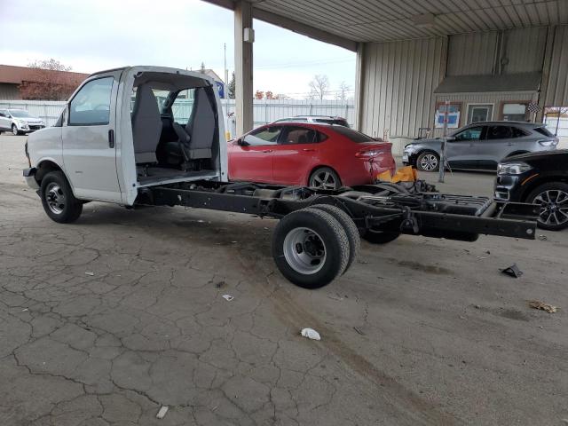 CHEVROLET EXPRESS G3 2023 white  gas 1GB3GSC78P1121879 photo #3