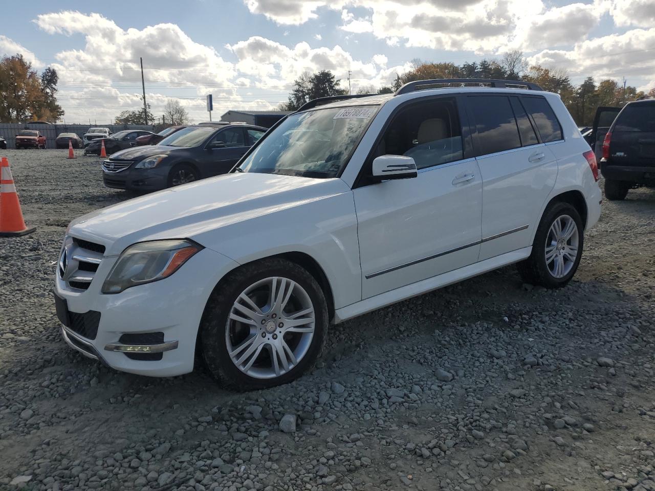 Lot #3020924751 2015 MERCEDES-BENZ GLK 350 4M