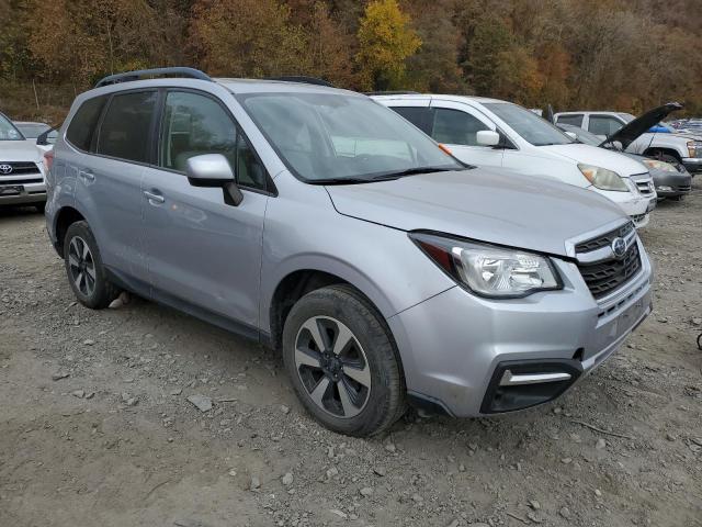 VIN JF2SJAEC8JH407664 2018 Subaru Forester, 2.5I Pr... no.4