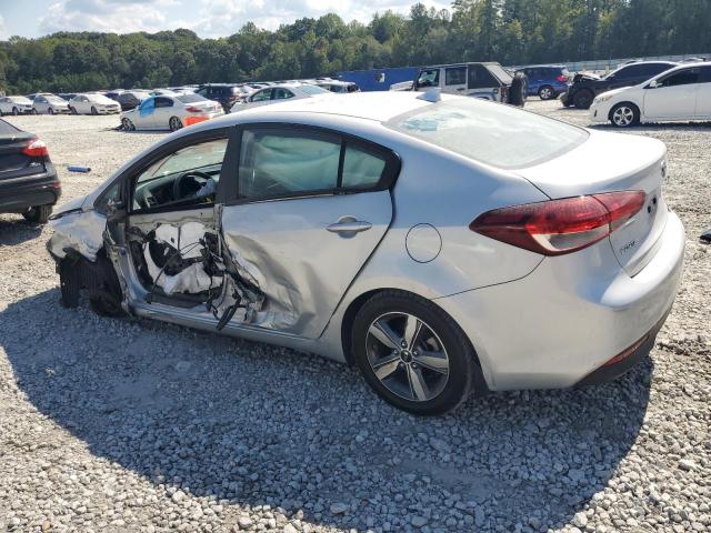 VIN 3KPFK4A76JE232182 2018 KIA Forte, LX no.2