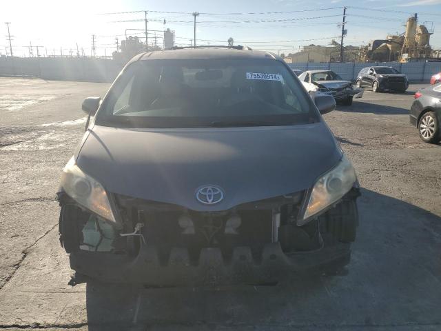 VIN 5TDYK3DC3DS331032 2013 Toyota Sienna, Xle no.5