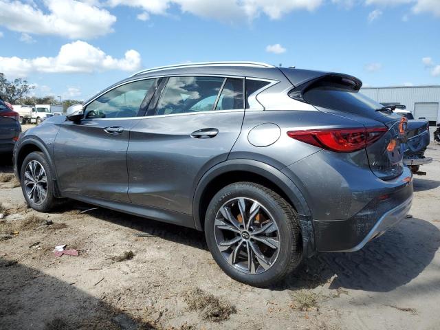 VIN SJKCH5CRXHA027299 2017 Infiniti QX30, Base no.2