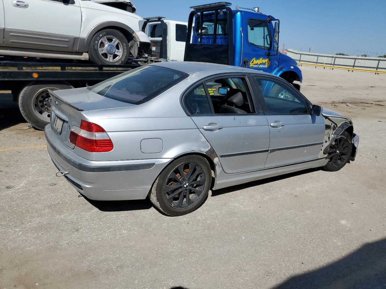 Lot #2921724700 2003 BMW 330 XI