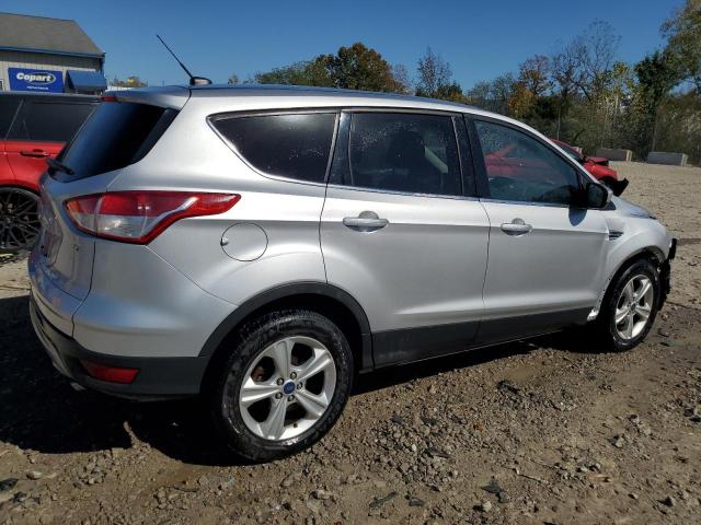 VIN 1FMCU0G79FUA63048 2015 Ford Escape, SE no.3