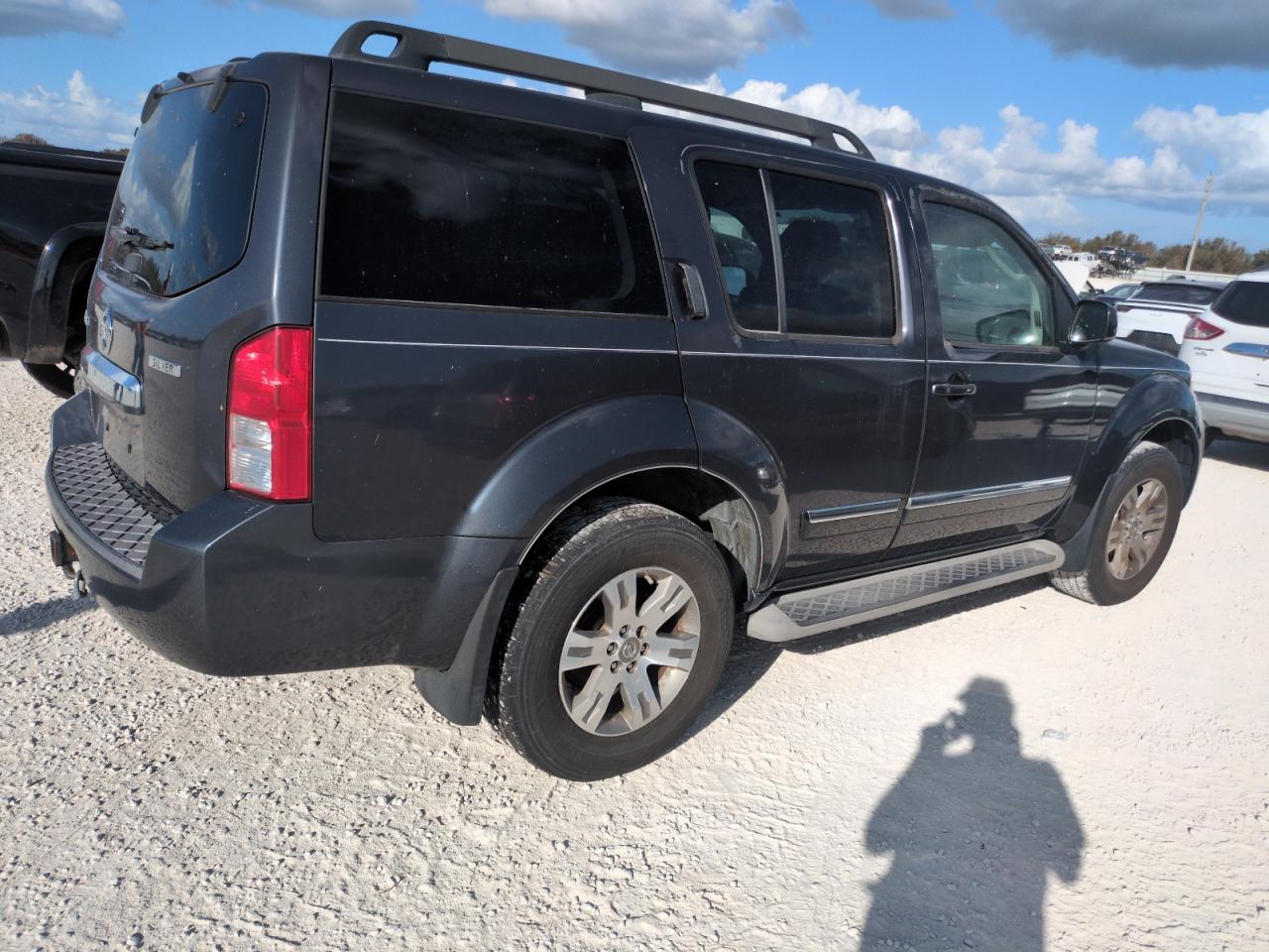 Lot #2991764420 2011 NISSAN PATHFINDER