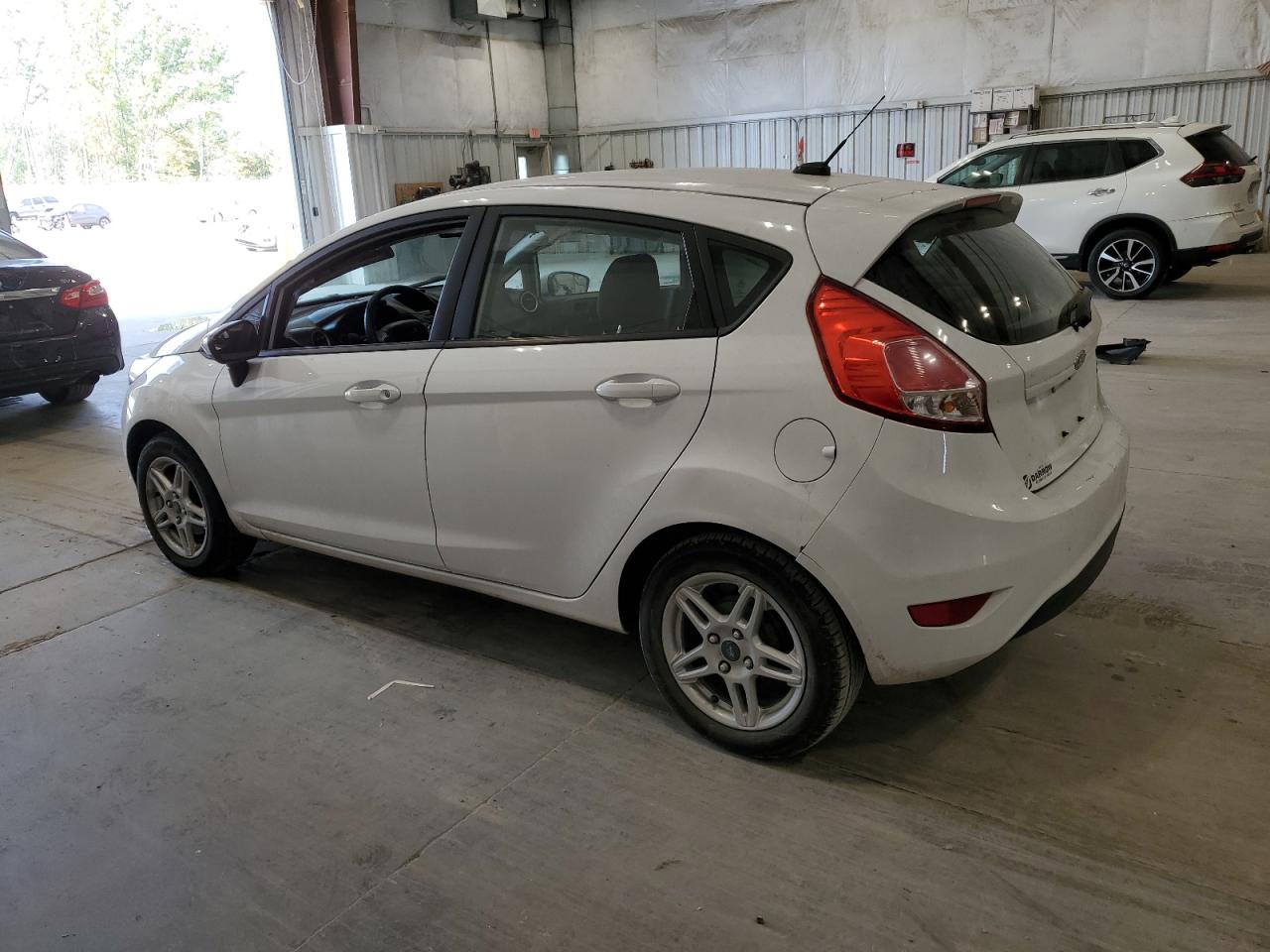 Lot #2978682603 2017 FORD FIESTA SE