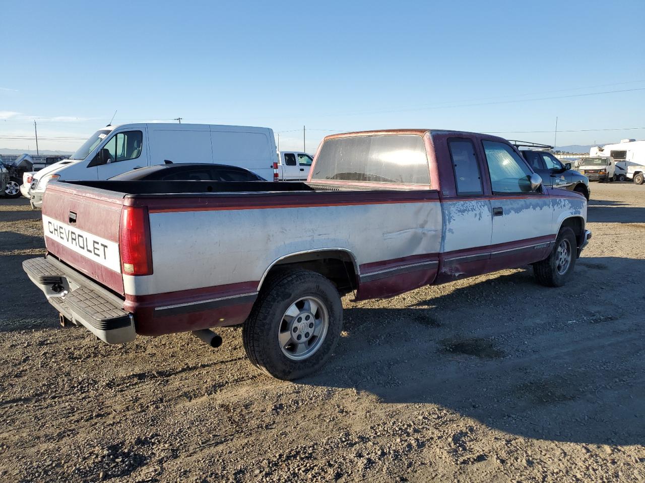 Lot #3034407081 1989 CHEVROLET GMT-400 C2