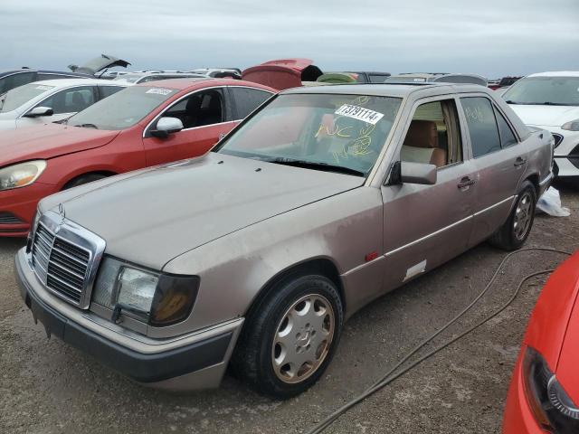 MERCEDES-BENZ 400 E 1993 tan  gas WDBEA34EXPB944380 photo #1