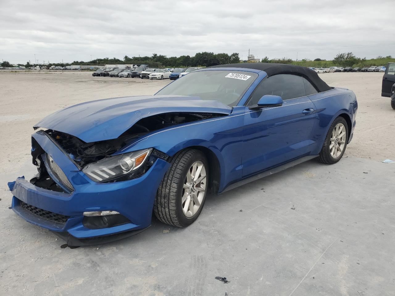 Lot #2994138328 2017 FORD MUSTANG