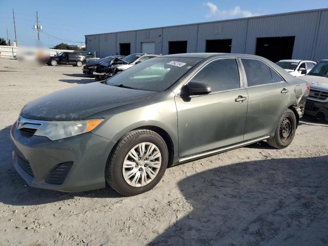 VIN 4T1BF1FK0EU870879 2014 Toyota Camry, L no.1