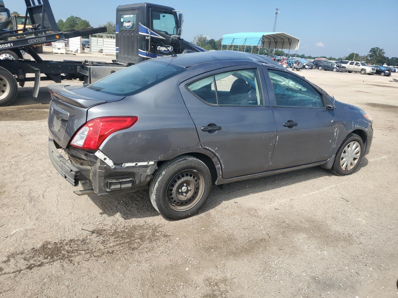 Lot #2907666065 2017 NISSAN VERSA S