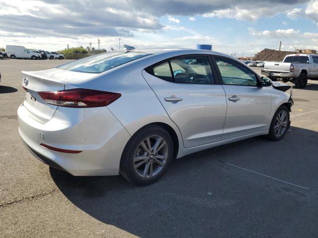 HYUNDAI ELANTRA SE 2018 silver  gas 5NPD84LF6JH332997 photo #4