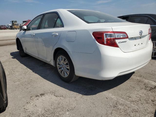 VIN 4T4BF1FK1ER426500 2014 Toyota Camry, L no.2