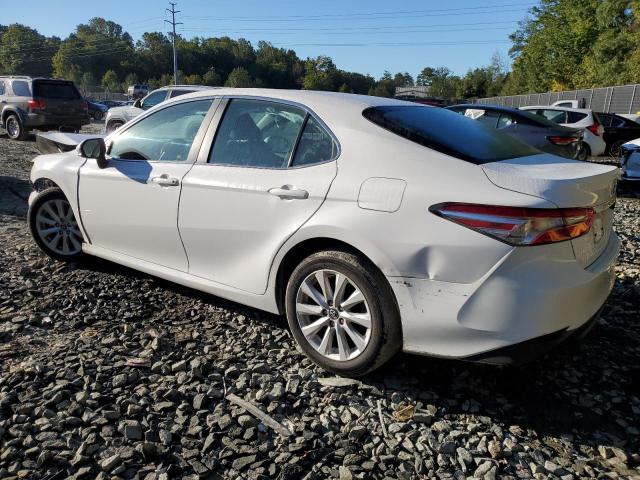 VIN 4T1B11HK6JU670806 2018 Toyota Camry, L no.2