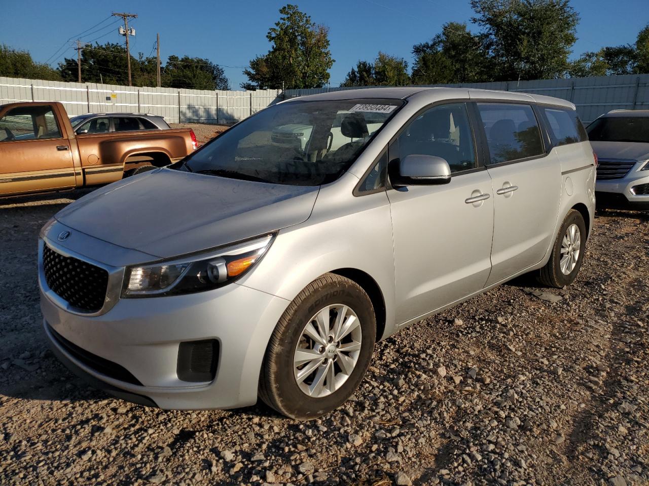 KIA Sedona 2018 L