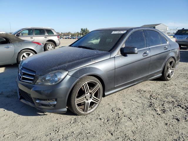 VIN WDDGF4HB0EG240289 2014 Mercedes-Benz C-Class, 250 no.1