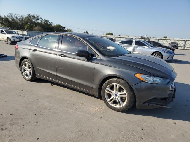 VIN 3FA6P0HDXJR145020 2018 FORD FUSION no.4