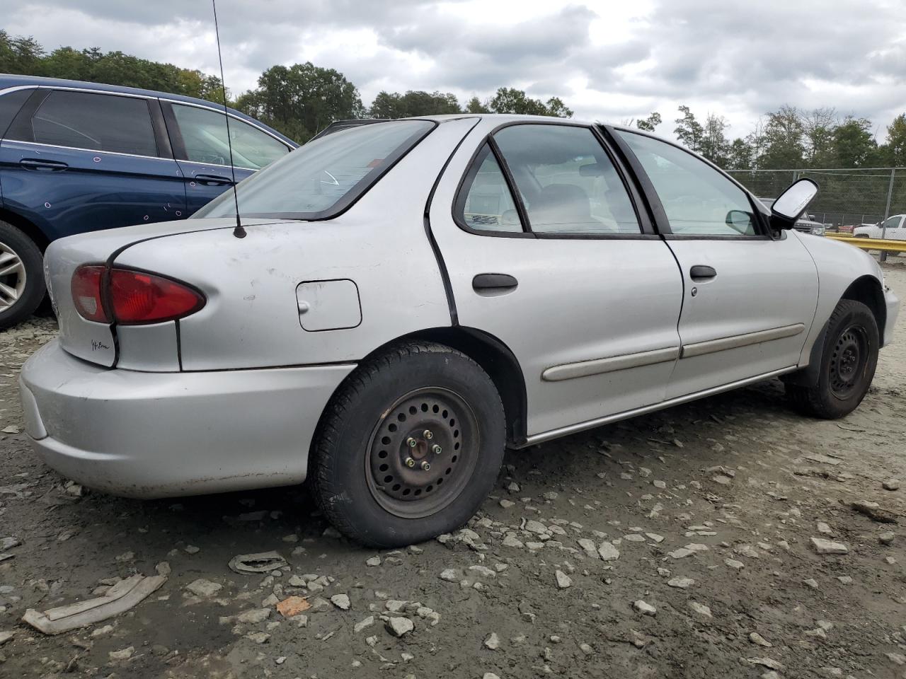 Lot #2972318544 2001 CHEVROLET CAVALIER B