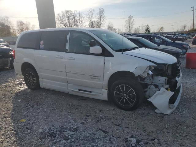 VIN 2C4RDGCG1HR646114 2017 Dodge Grand Caravan, Sxt no.4