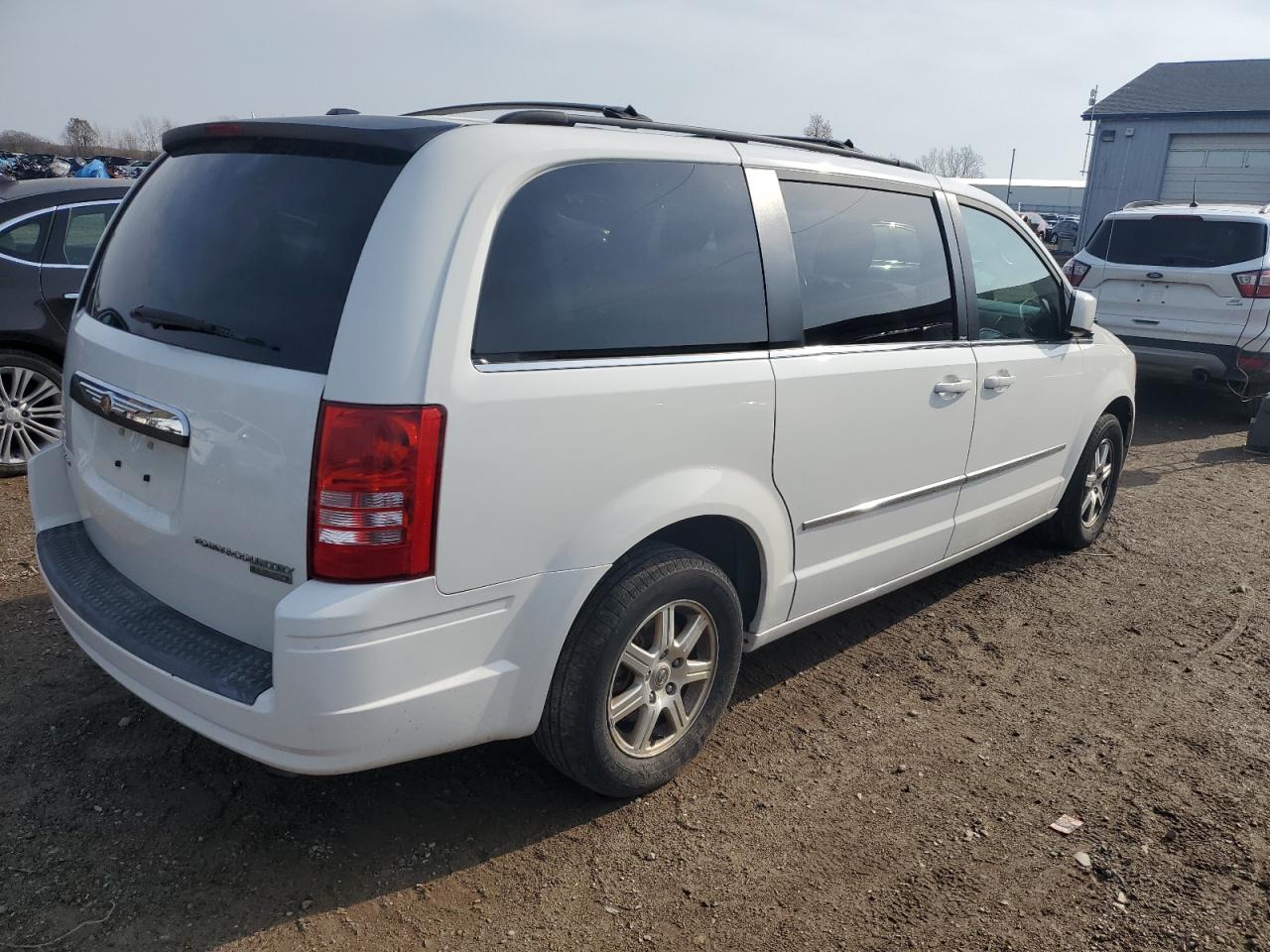 Lot #2993994318 2009 CHRYSLER TOWN & COU