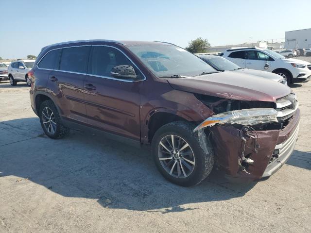 VIN 5TDKZRFH1KS296081 2019 Toyota Highlander, SE no.4