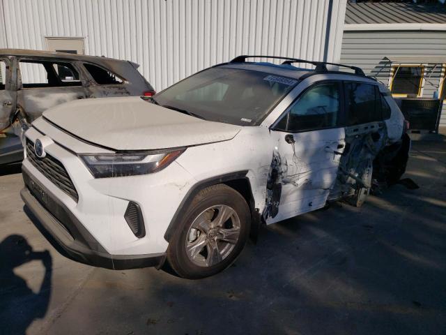 VIN 4T3RWRFV1RU138362 2024 Toyota RAV4, Xle no.1