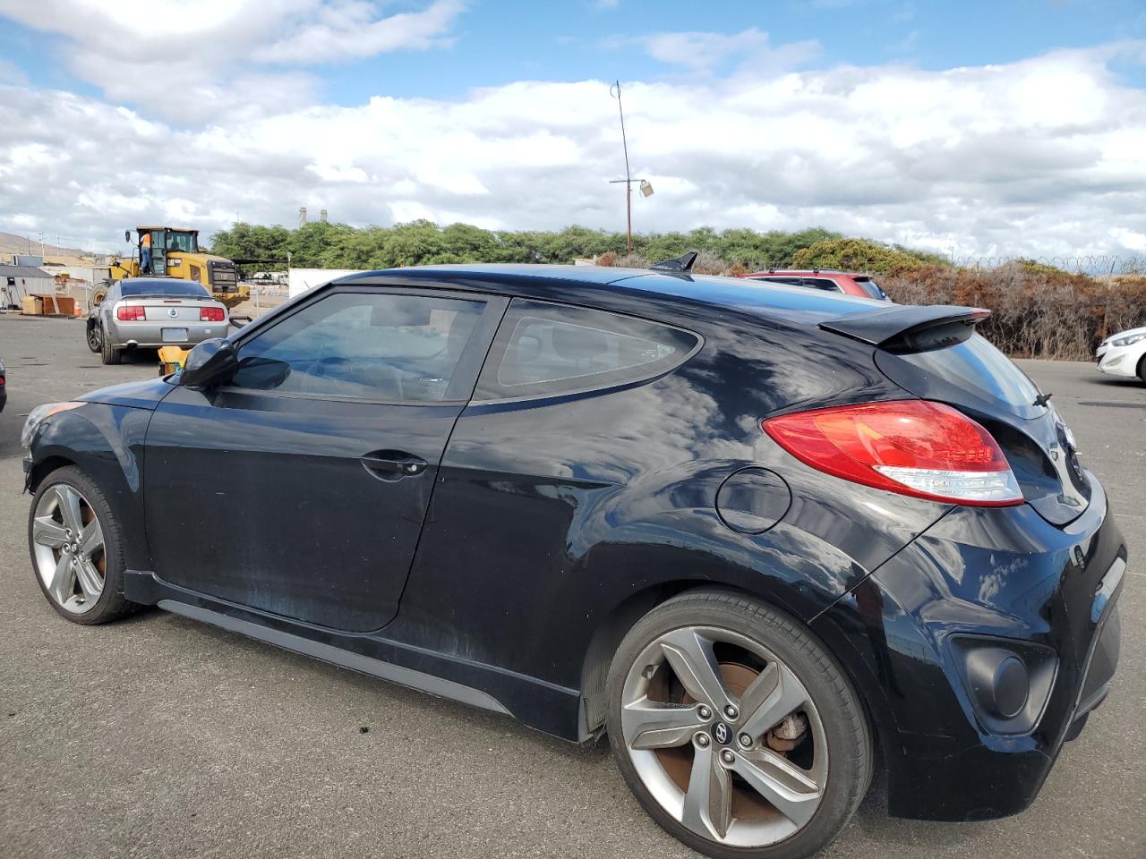 Lot #2910144536 2015 HYUNDAI VELOSTER T