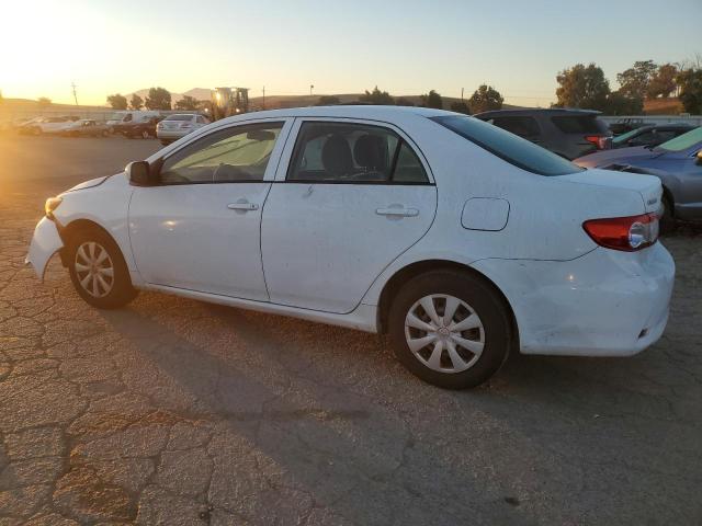 TOYOTA COROLLA BA 2013 white  gas 2T1BU4EE0DC122894 photo #3