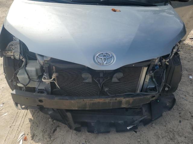 VIN 5TDDK3DCXES090246 2014 Toyota Sienna, Xle no.12