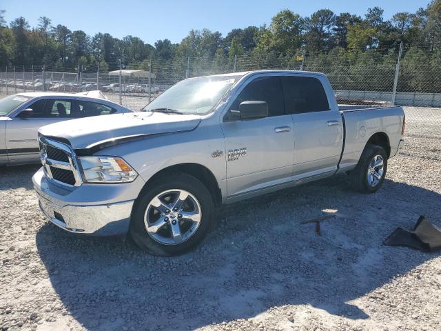 2019 RAM 1500 CLASSIC SLT 2019