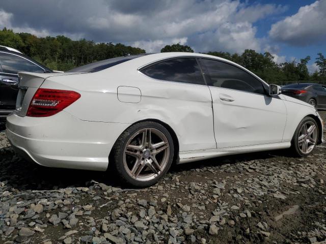 2015 MERCEDES-BENZ C 250 - WDDGJ4HB2FG441305